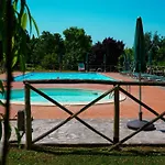 Ferienhaus Le Gorghe Di Valmarino