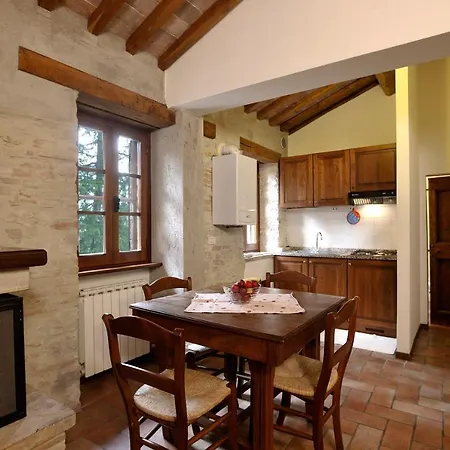 Le Gorghe Di Valmarino Сasa de vacaciones *